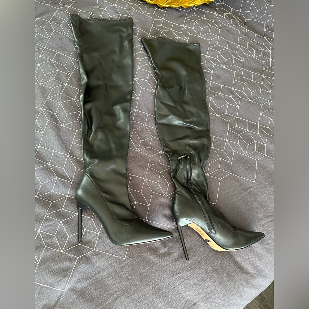 Marciano Over-the-Knee Heeled Boot sz 9 - Picture 11 of 16